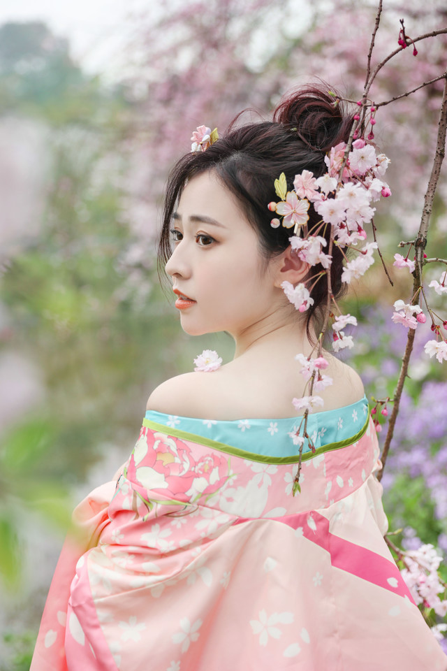 黑色幸福花园